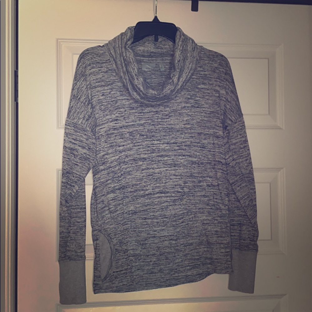 Athleta cowl neck long sleeve top